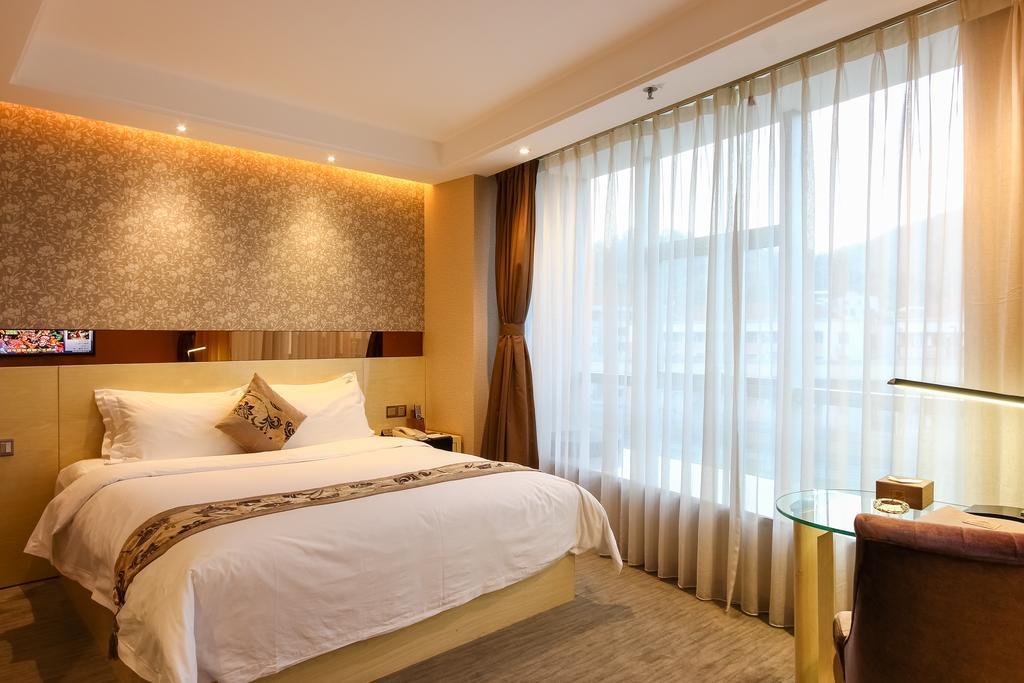 Paco Hotel Guangzhou East Railway Station Branch ภายนอก รูปภาพ