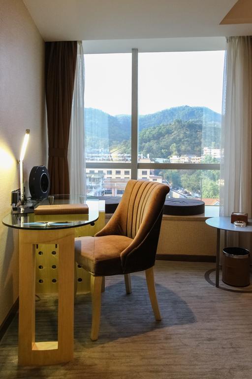 Paco Hotel Guangzhou East Railway Station Branch ภายนอก รูปภาพ