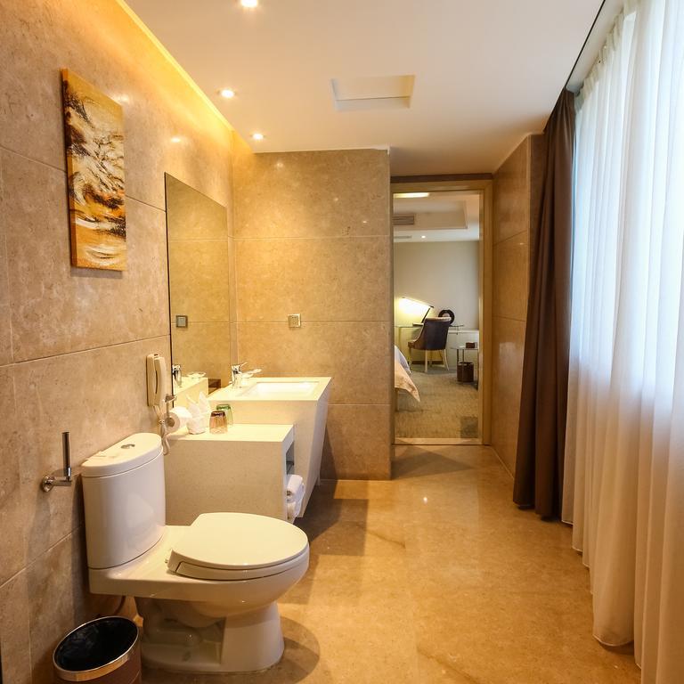 Paco Hotel Guangzhou East Railway Station Branch ภายนอก รูปภาพ
